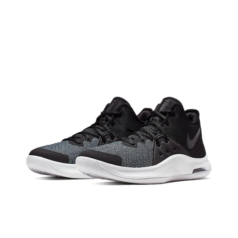 Nike Air Versitile 3 Black White Grey-2