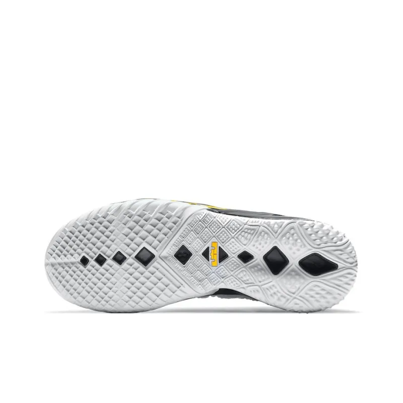 Nike LeBron 18 'Home'-5