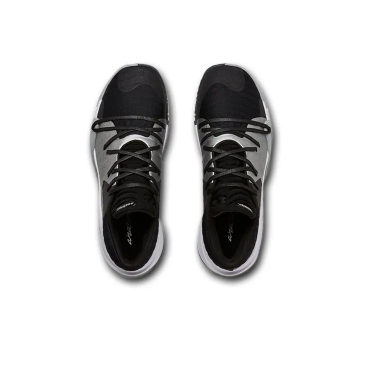 Under Armour Anatomix Spawn Low 'Black Silver'-3