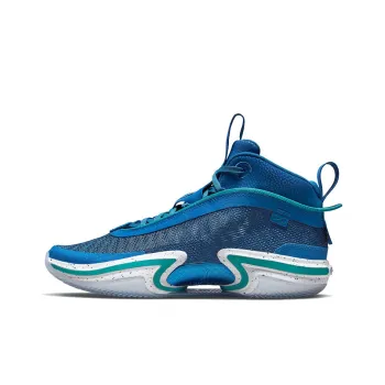 JORDAN 36 Se Luka Doncic Pe