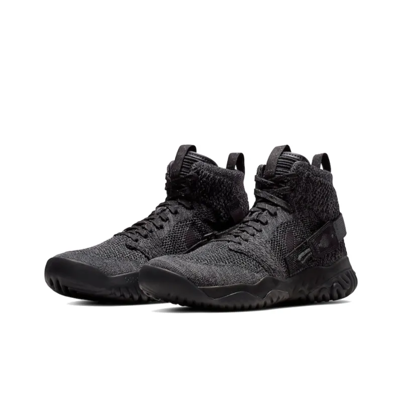 JORDAN Apex React 'Triple Black'-2