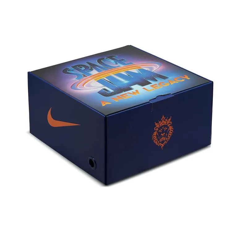 Nike LeBron 18 Low Xbox Controller Set Wile E. Vs Roadrunner Space Jam-11