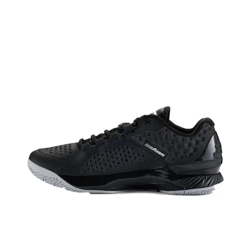 Under Armour Curry 1 Low Two A Days