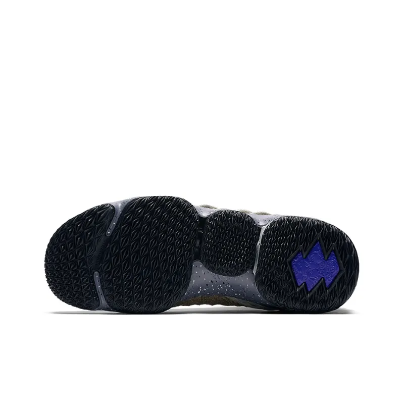 Nike LeBron 15 'Mowabb'-3