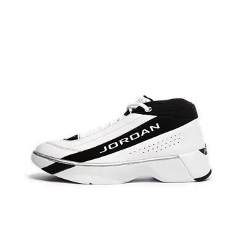 JORDAN Team Showcase White Black