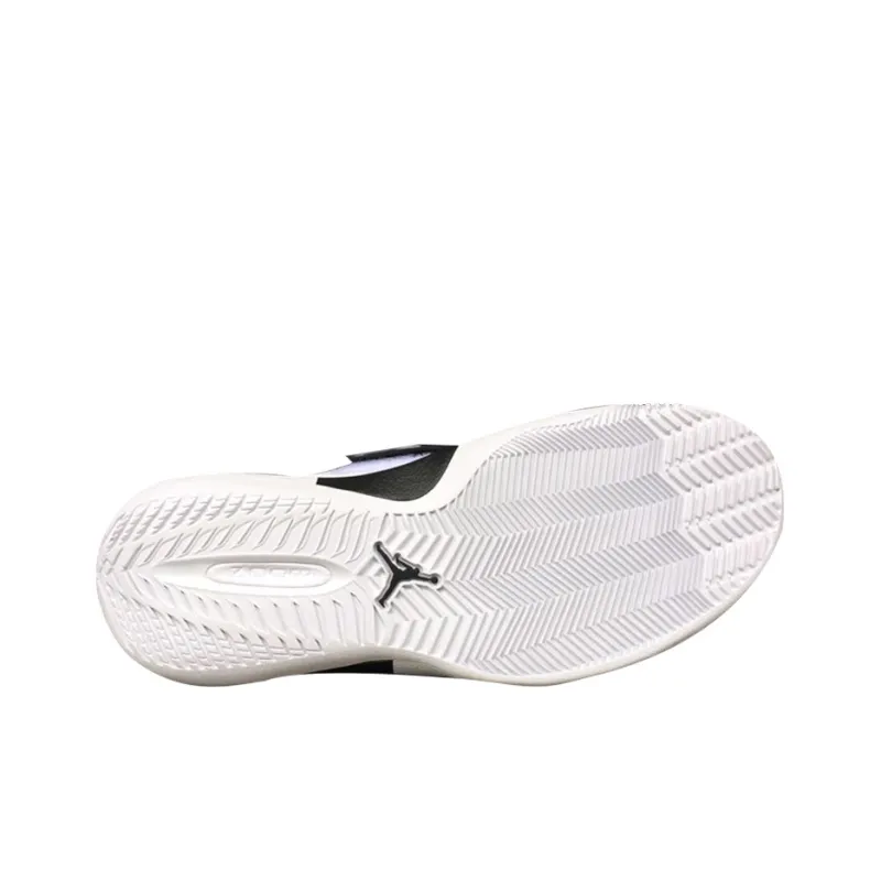 JORDAN CP3.XI Tb 'White Black'-4