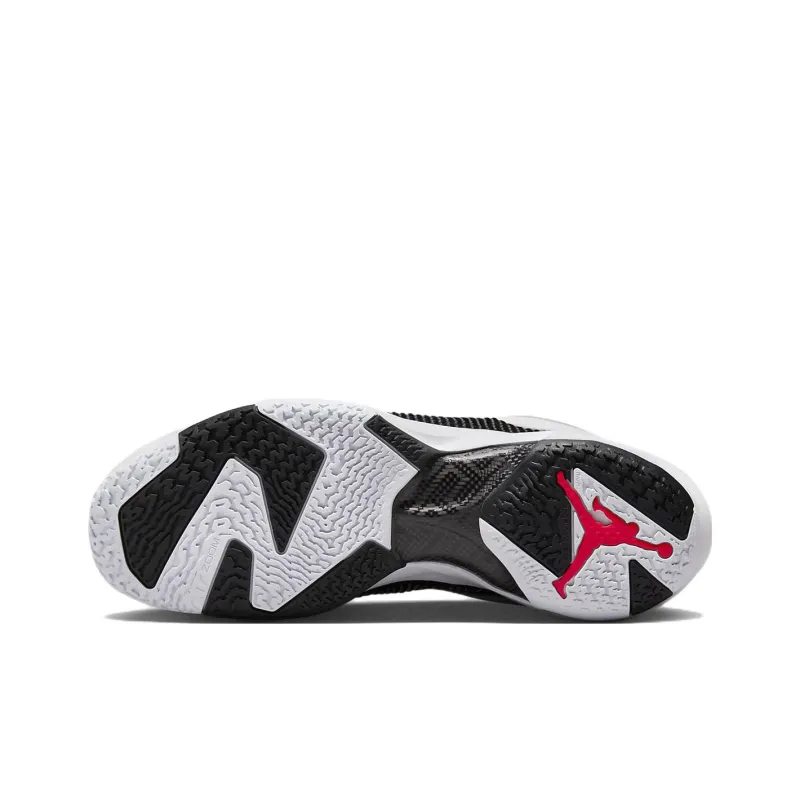 Jordan Air Jordan 37 Low Siren Red-3