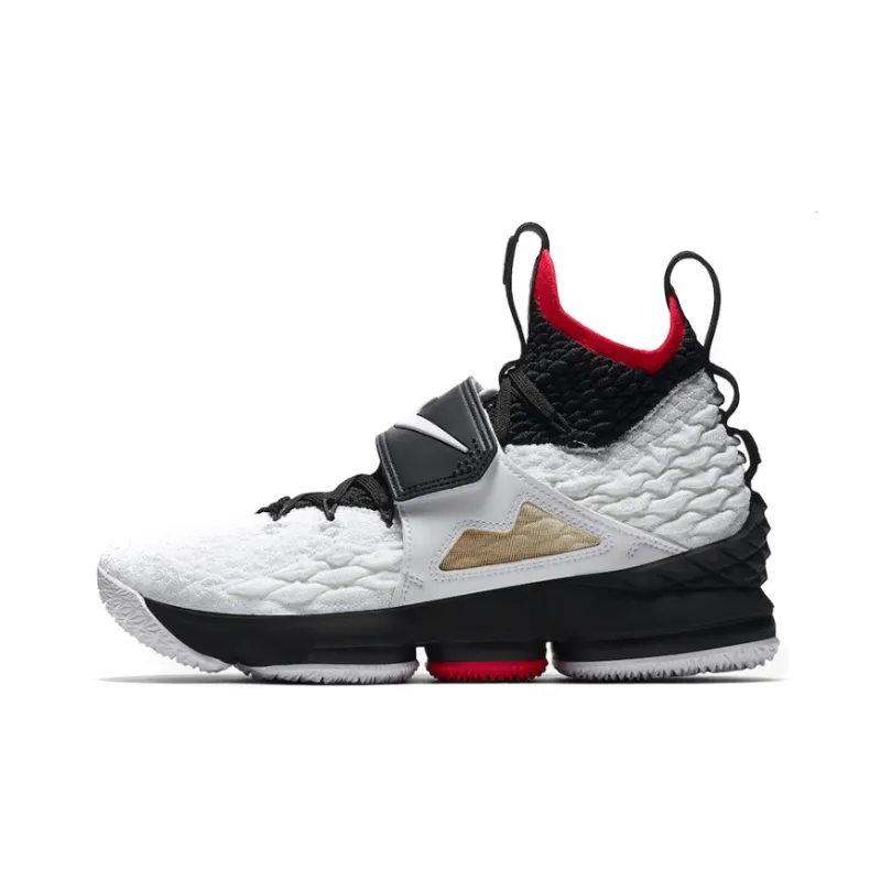 Nike LeBron 15 Diamond Turf-0