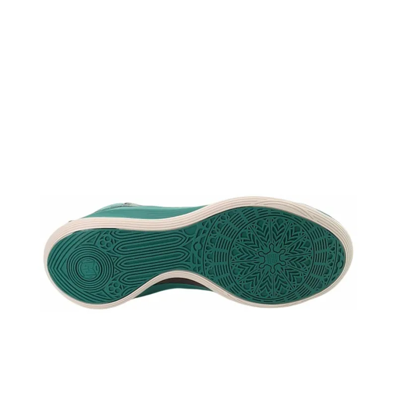 LINING C. J. McCollum CJ-1 - Carpet-5