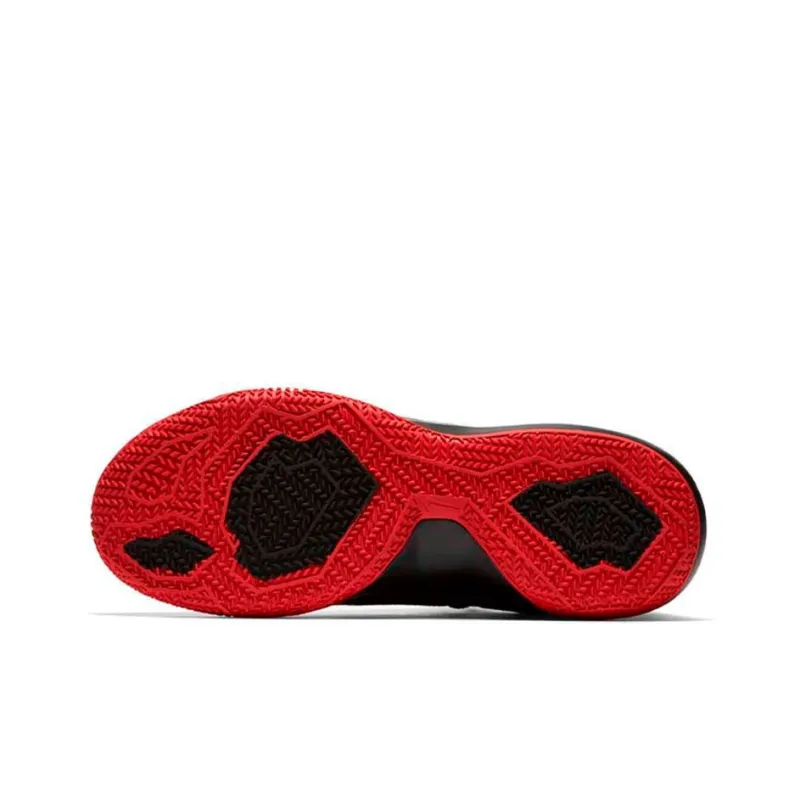 Nike Zoom Shift 'Bred'-4