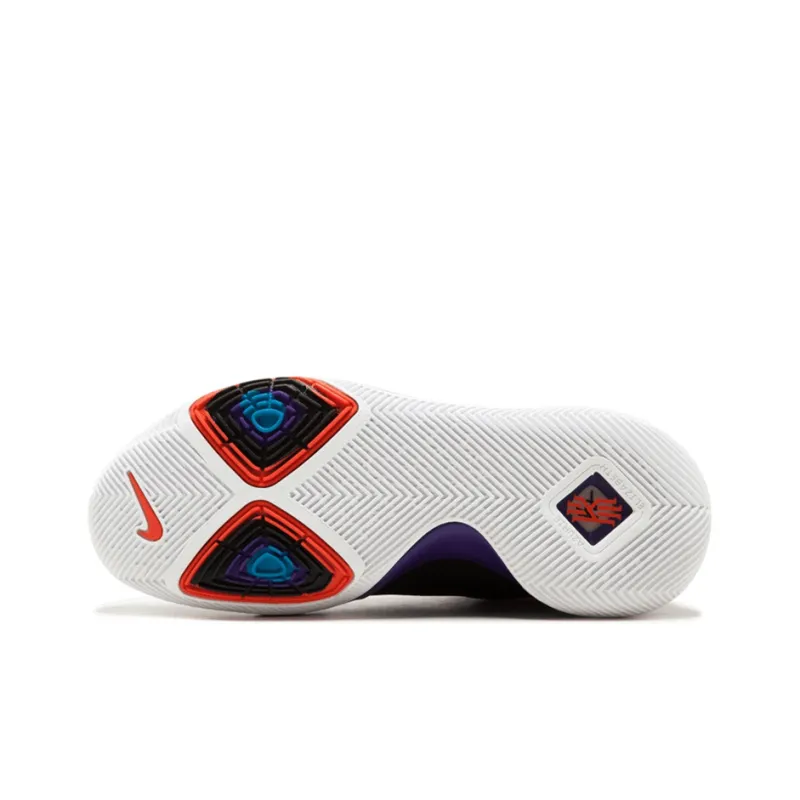 Nike Kyrie 3 Kyrache Light-4