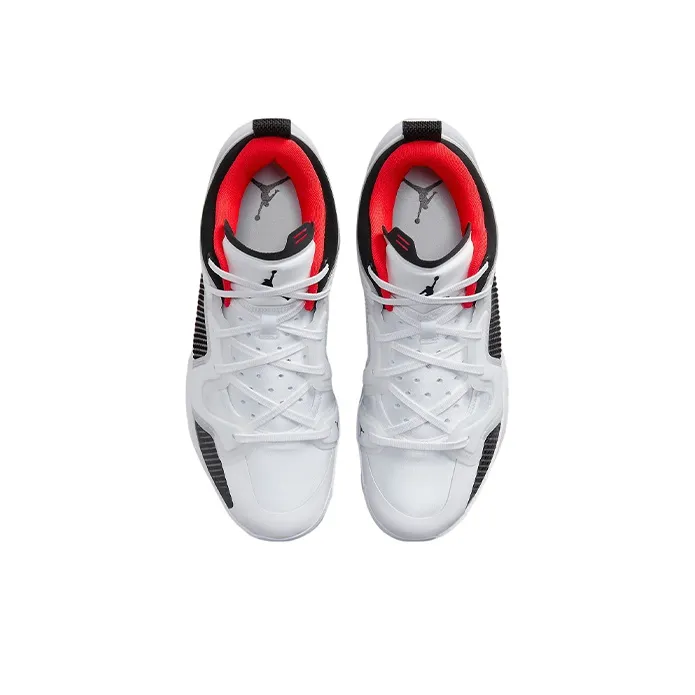 JORDAN 37 Low 'Siren Red'-3