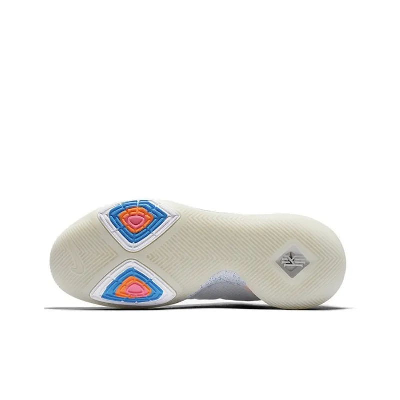 Nike Kyrie 3 Eybl-3