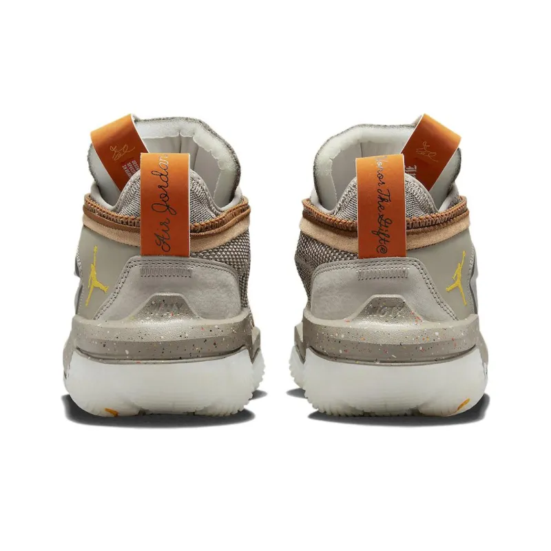 JORDAN Why Not .6 Basketball Shoes Men Low Top Brown/Gray-4