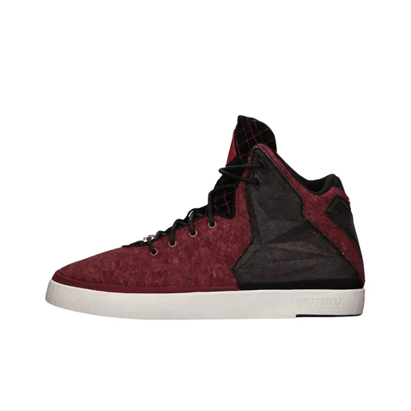 Nike LeBron 11 Nsw University Red-0