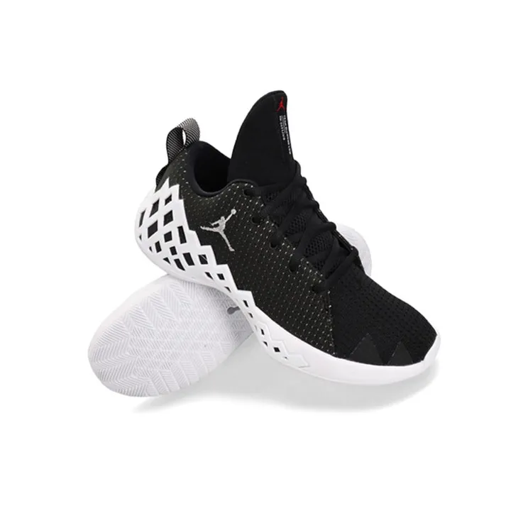 Jordan Jumpman Diamond Low Metallic Silver-4