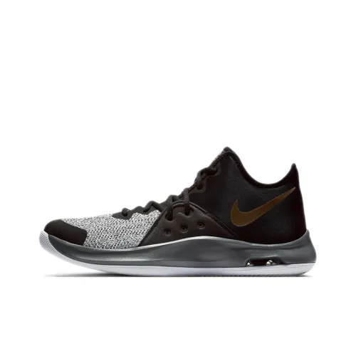 Nike Air Versitile 3 Black Metallic Gold