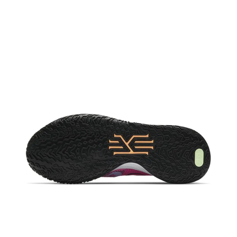Nike Kyrie 7 Hendrix-5