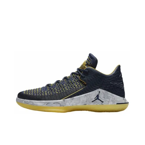 Jordan XXXII Low Michigan