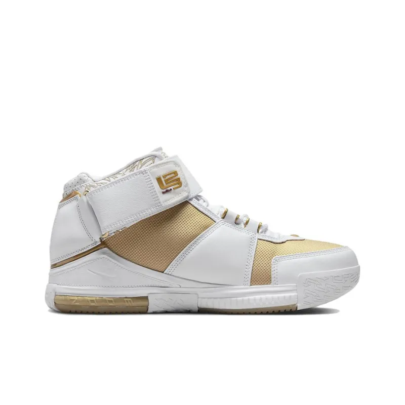 Nike LeBron Zoom 2 Maccabi 2022-1