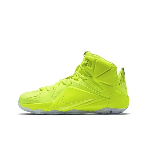 Nike LeBron 12 EXT Tennis Ball