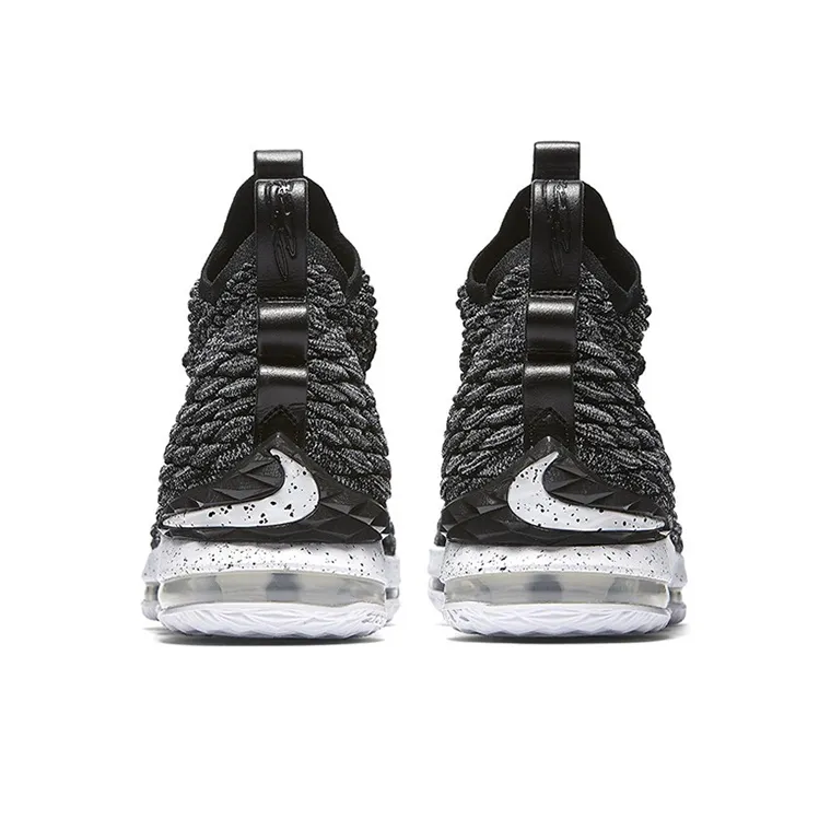 Nike LeBron 15 Ep 'Ashes'-2