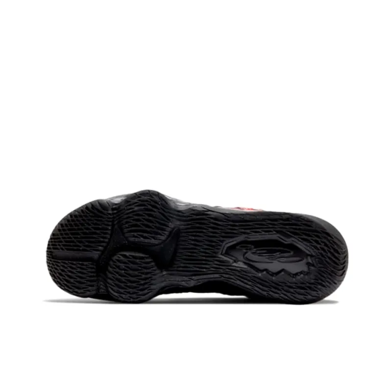 Nike LeBron 17 Courage-6