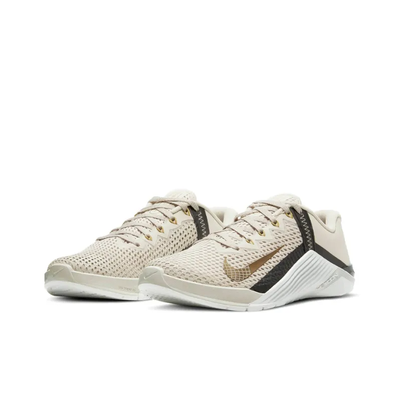 Nike Metcon 6 'Light Orewood Brown' Women's-2