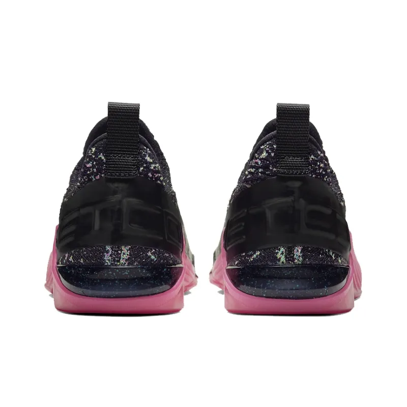 Nike React Metcon Amp 'Black Fire Pink'-4