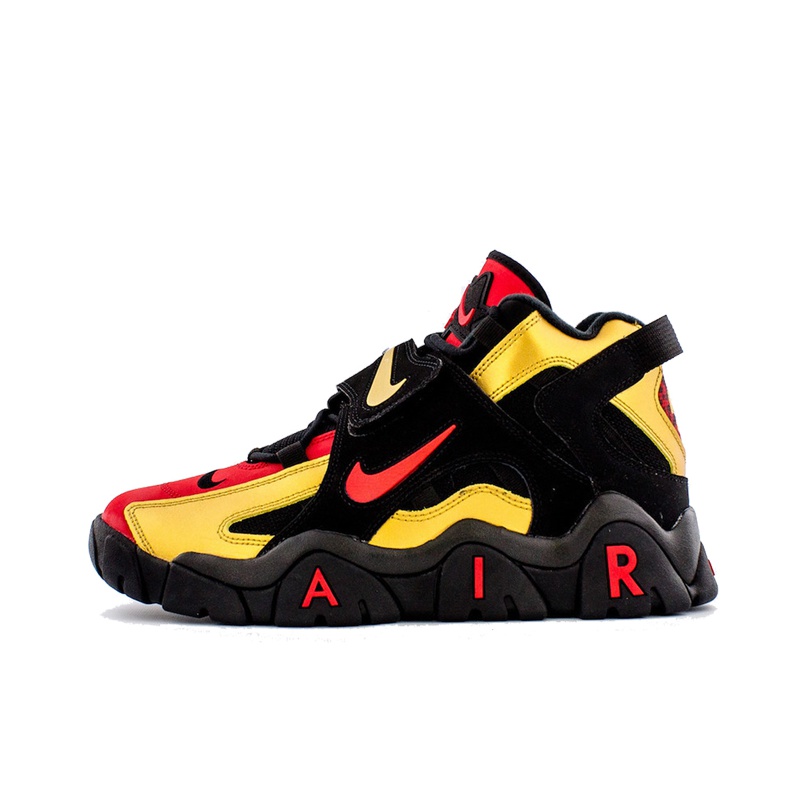 Nike Air Barrage Mid Black Metallic Gold POIZON