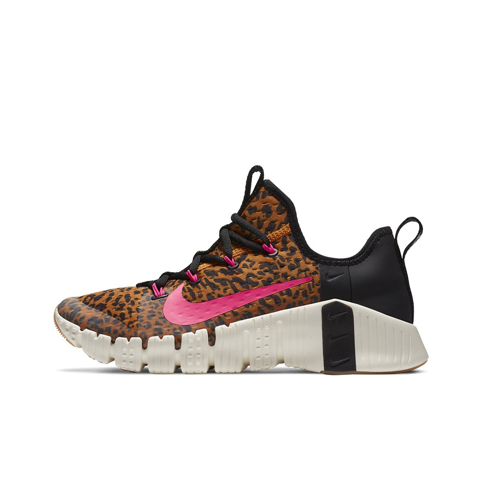 pink leopard nike shoes POIZON