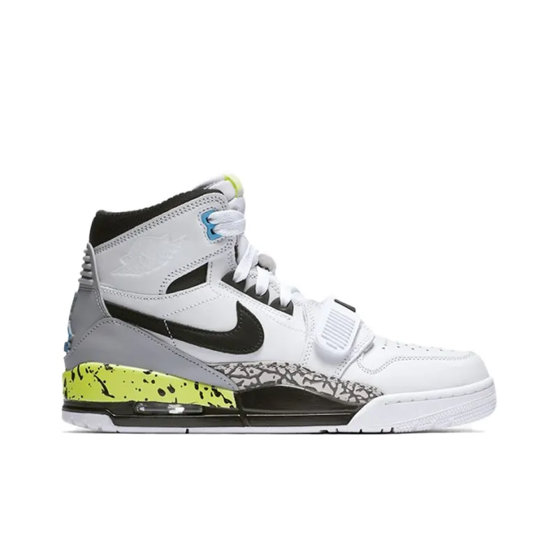 Jordan Legacy 312 Command Force Volt-1