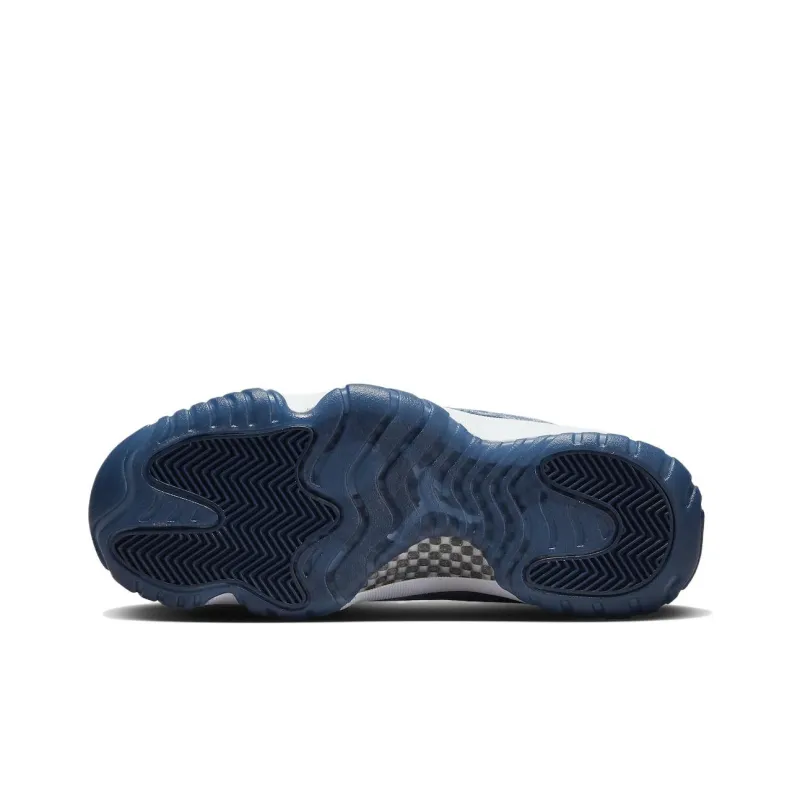 Jordan 11 Retro Midnight Navy Women's-5
