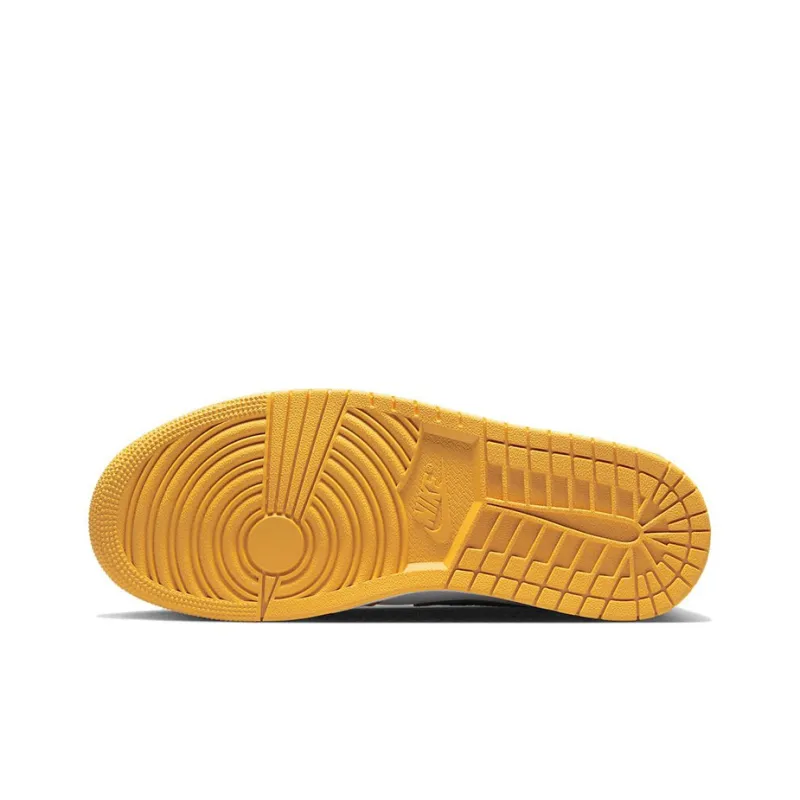 Air Jordan 1 Mid 'Reverse Yellow Toe'-5