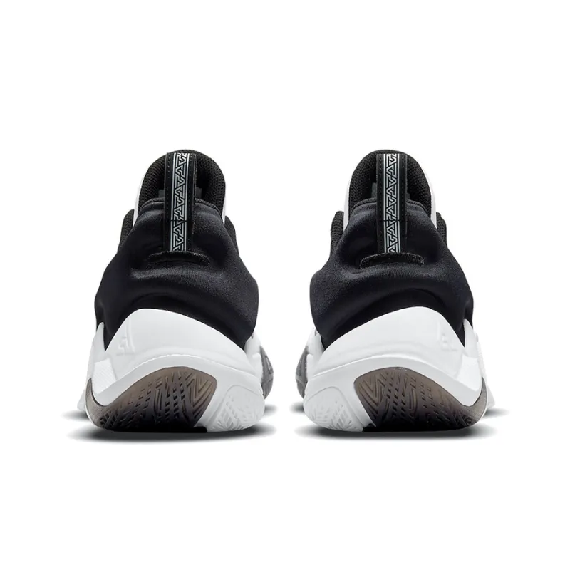 Nike Giannis Immortality Championship Translucent Black Sole-4