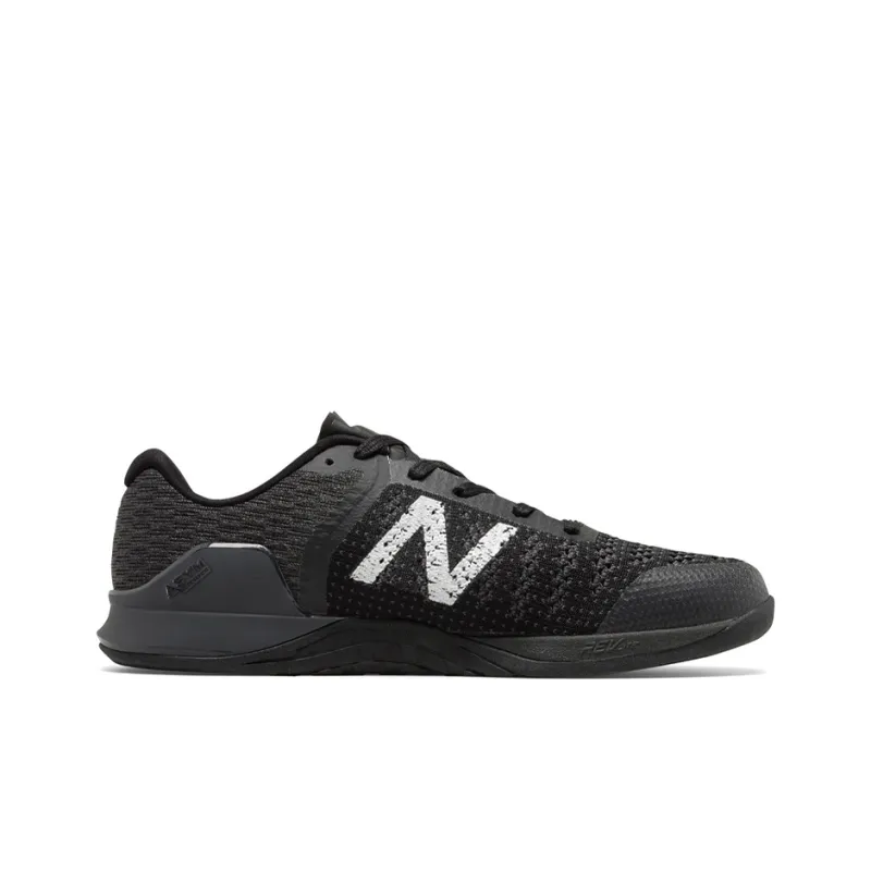 New Balance Minimus Prevail-1
