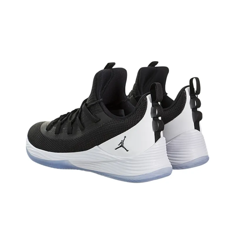 Jordan Ultra Fly 2 Low Black White-3