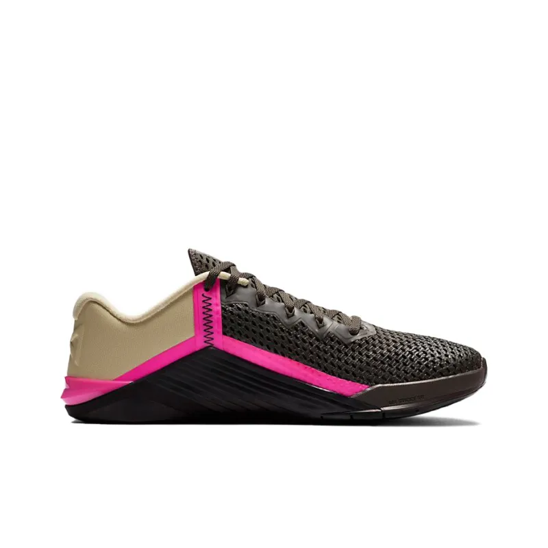 Nike Metcon 6 'Black Pink Brown' Women's-1