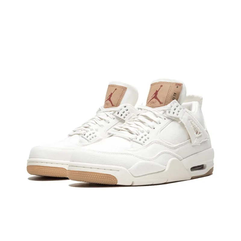 Jordan 4 Retro Levi's White Levi's Tag-3