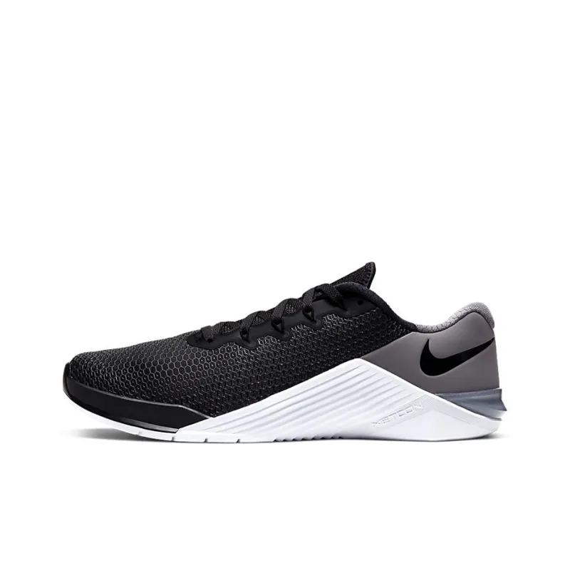 Nike Metcon 5 'Black Gunsmoke'-0