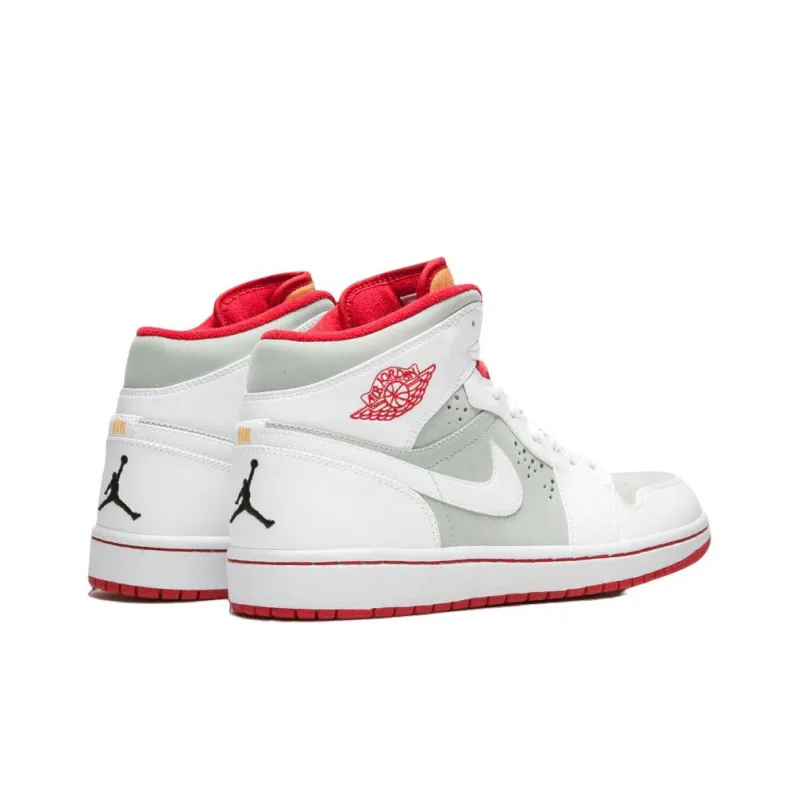 Jordan 1 Retro Hare Jordan 2009-2