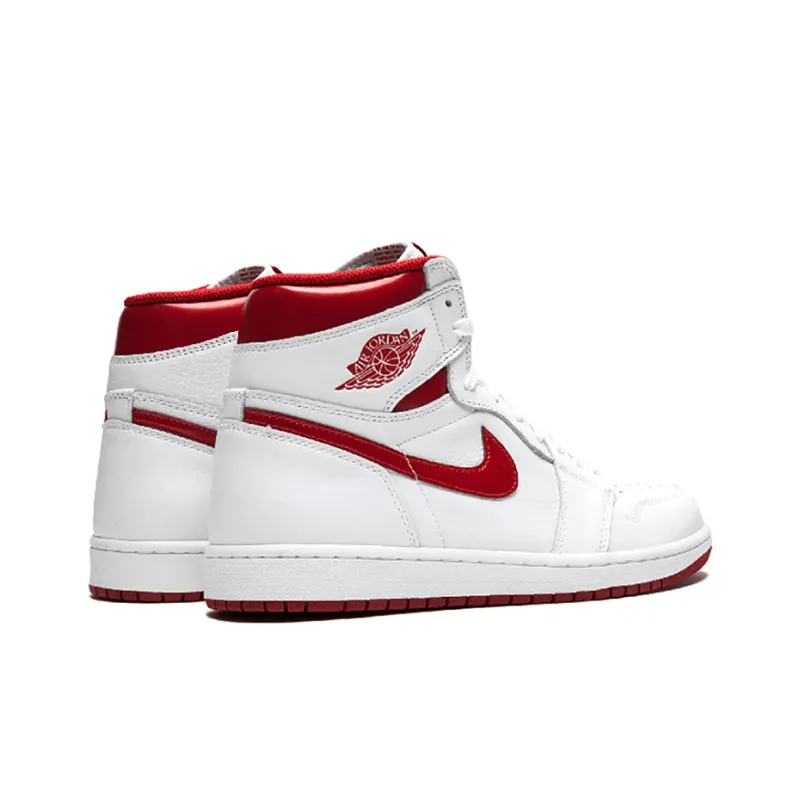 JORDAN 1 Retro Metallic Red 2017-2