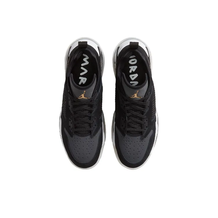 Jordan Mars 270 Low Black Gold-3