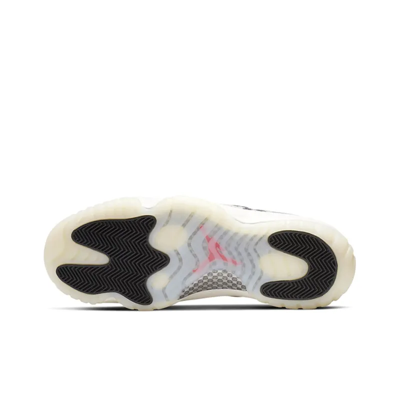 Air Jordan 11 Retro Low 'Light Bone Snakeskin'-5