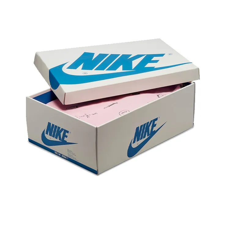 Jordan 1 Retro Low OG SP Fragment X Travis Scott-6