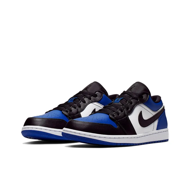 Jordan 1 Low Royal Toe-2