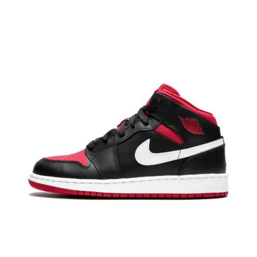 Jordan 1 Retro Mid Black Red White