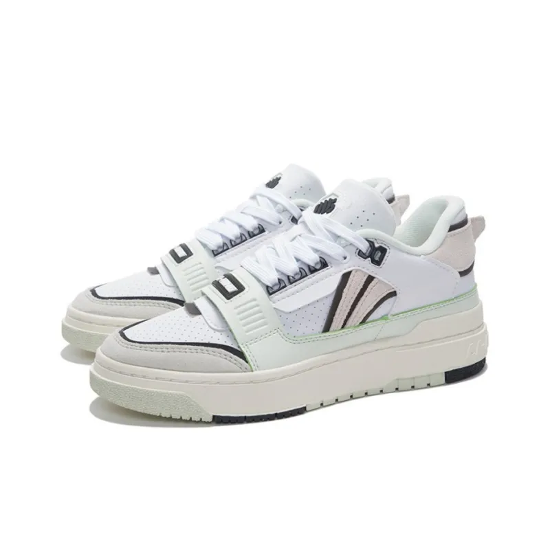 LiNing Rookie Cushioning Anti Slip And Wear Resistant Low Top Vintage Basketball Shoes Women's Light Emerald Green-2