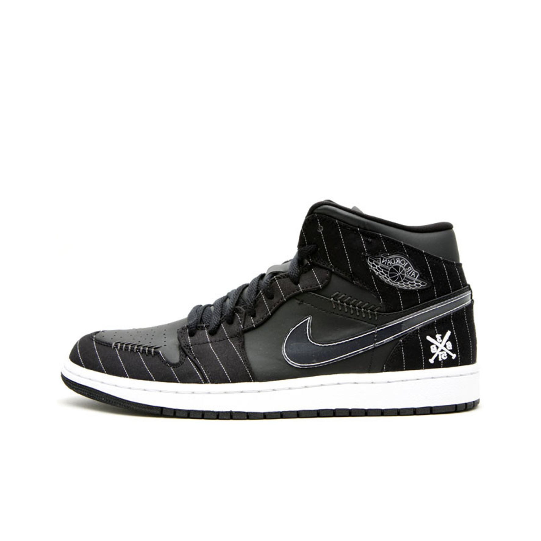 Jordan 1 Retro deals “Opening Day Black”