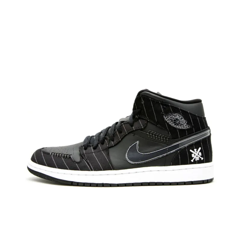 JORDAN 1 Retro Opening Day Black-0